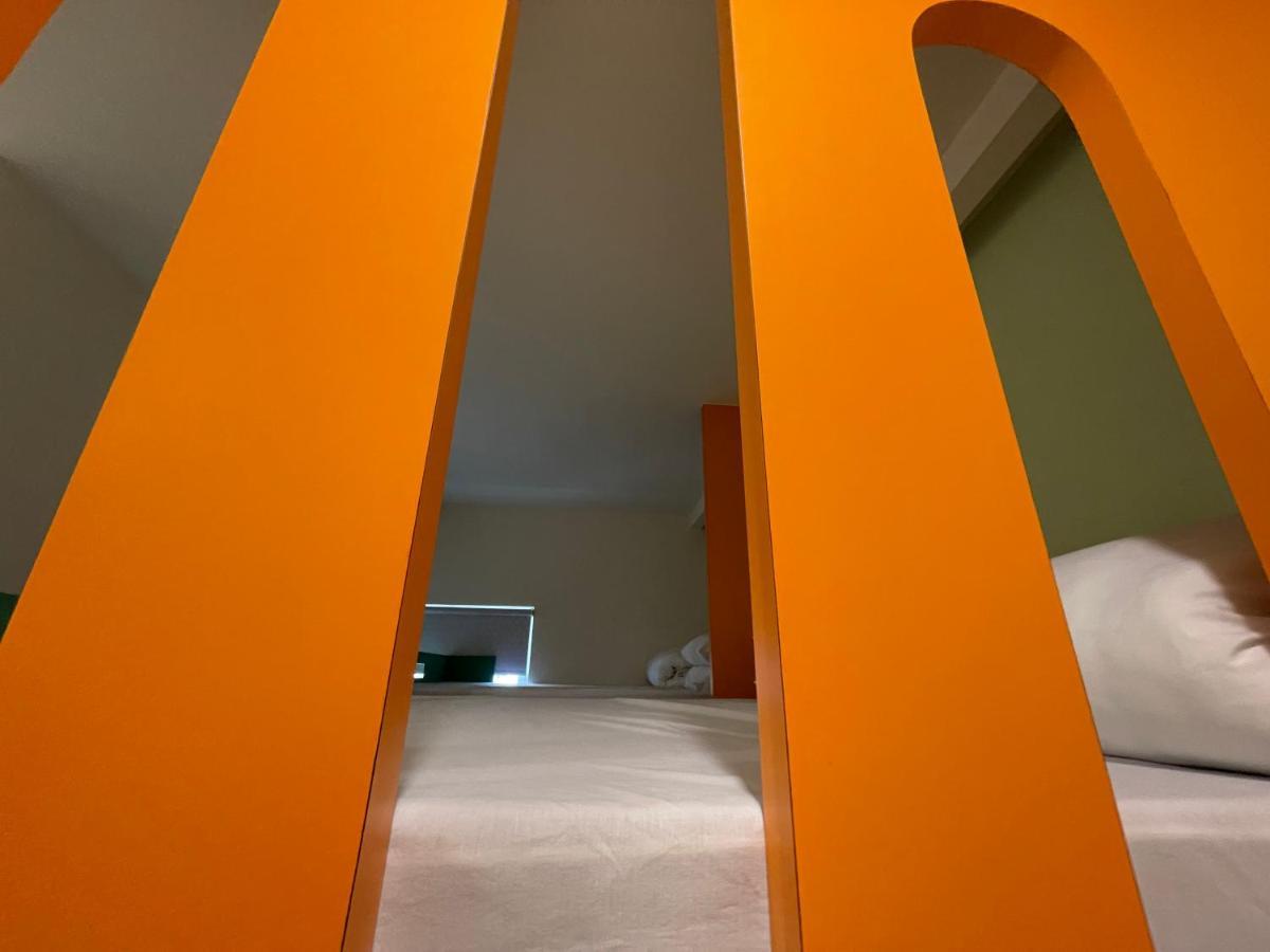 Ferienwohnung 逢甲柏斯青年旅棧 Taichung Exterior foto